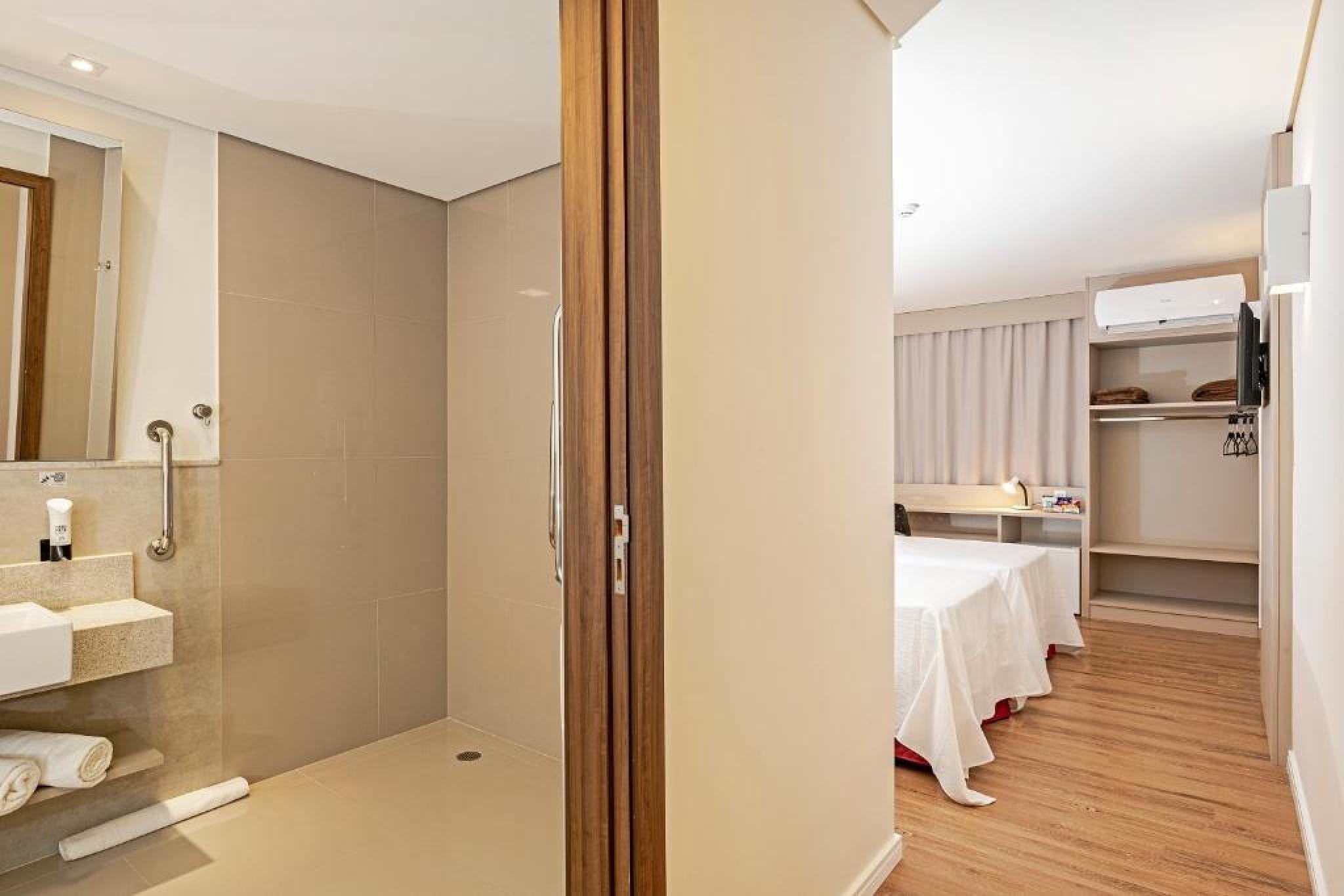 Slim Guarapuava Hotel Buitenkant foto